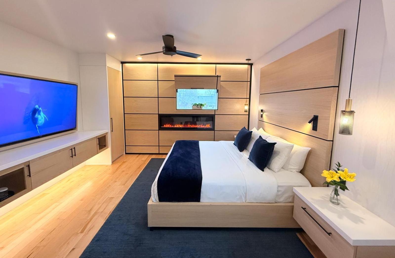 Cribs On Main Hotel Пиктън Екстериор снимка