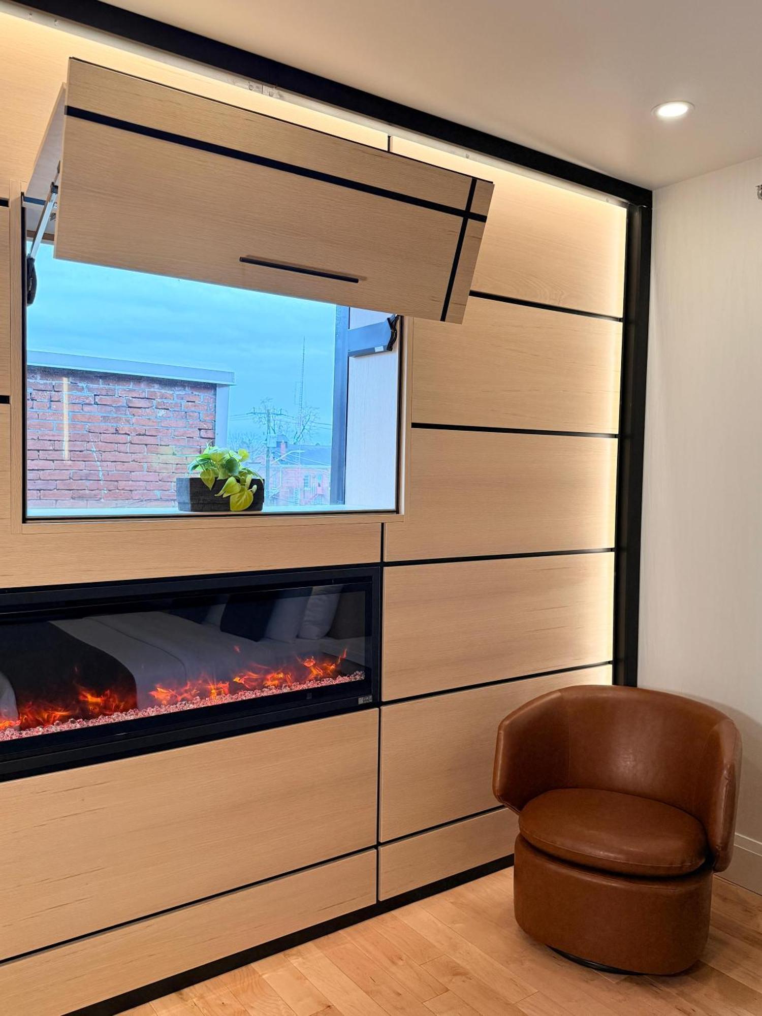 Cribs On Main Hotel Пиктън Екстериор снимка